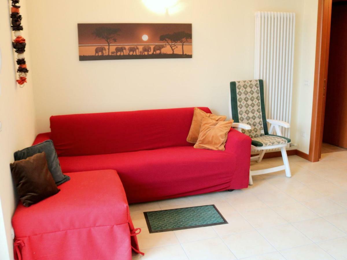 Small Residence Of Only 18 Apartments With Swimming Pool Лацизе Екстер'єр фото