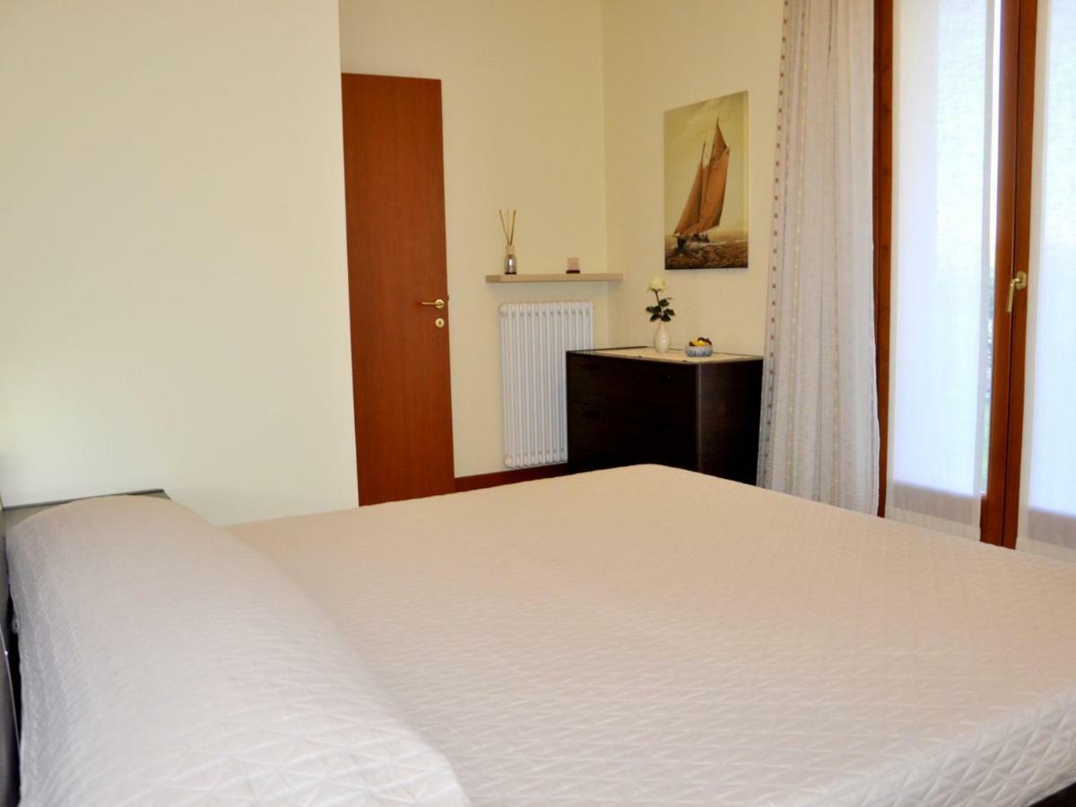 Small Residence Of Only 18 Apartments With Swimming Pool Лацизе Екстер'єр фото